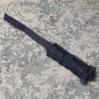 1x mounting strap long 5" / 3 molle